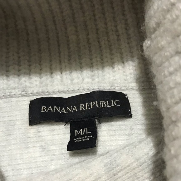 Banana Republic Gray Ribbed Knit‎ Wool Alpaca Turtleneck Sweater Size Medium - Picture 2 of 4